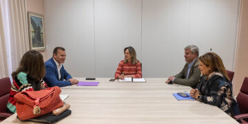 Guarinos se reúne con directivos de la empresa MasOrange que genera más de 1.000 puestos de trabajo directos en Guadalajara