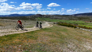 I BBT Alustante. Subida al banderín, una forma diferente de conocer su entorno