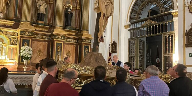 Quita de andas del Cristo de la Agonía