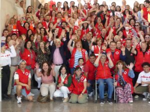 Gran Cruz Roja Humana en Cuenca: celebración y reconocimiento del voluntariado  