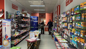 Invierte en Cuenca respalda la apertura de un nuevo comercio de papelería en Tarancón con Hiperoffice