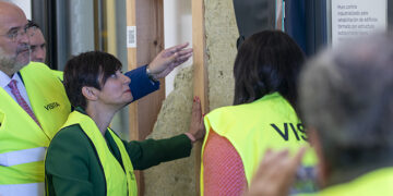 Isabel Rodríguez asegura en Cuenca que “no van a faltar recursos del Estado para atender las políticas públicas de Vivienda, es nuestra prioridad en esta legislatura”