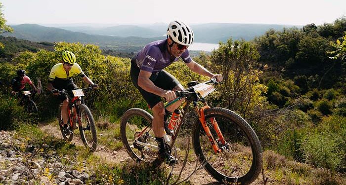 Javier Écija y Beatriz Martínez repiten pódium en una 'III The Cañamon Bike Race' de récord, en Budia 1 Javier Écija y Beatriz Martínez repiten pódium en una 'III The Cañamon Bike Race' de récord, en Budia