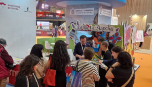 La Agrupación de Hostelería está presente en Expovacaciones para promocionar la provincia de Cuenca