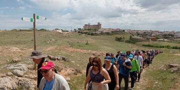 La Almarcha y Castillo de Garcimuñoz se unen en una jornada espectacular del Circuito de Senderismo Diputación de Cuenca