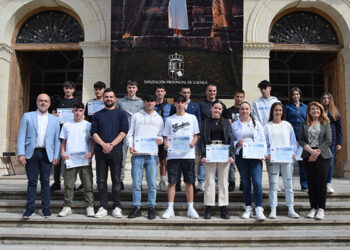 La Diputación de Cuenca acoge el acto de entrega de los diplomas de los 33 jóvenes que han completado el curso de socorristas La Diputación de Cuenca acoge el acto de entrega de los diplomas de los 33 jóvenes que han completado el curso de socorristas