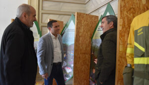 La Diputación de Cuenca acoge una exposición dedicada a que los niños y niñas se conciencien de la lucha contra los incendios