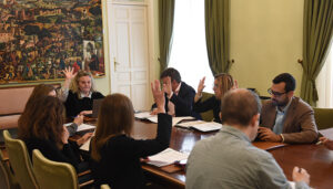 La Diputación de Guadalajara invertirá 154.199 euros en el centro social de Fuentenovilla y 129.961 euros en el acceso a Valdearenas