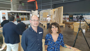 La Junta conoce las últimas novedades del sector de la madera en la feria FIMMA + Maderalia de Valencia con presencia conquense