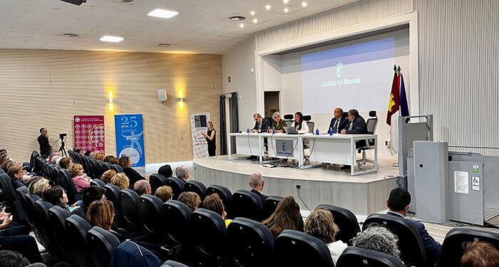 La Junta favorece el Sistema de Apoyos para las personas con discapacidad 1 La Junta favorece el Sistema de Apoyos para las personas con discapacidad