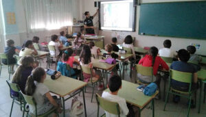 La Policía Local imparte un ciclo de charlas de seguridad vial en los colegios de Cabanillas