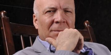 La RACAL acoge este martes la presentación de una antología poética de Santiago Gómez Valverde