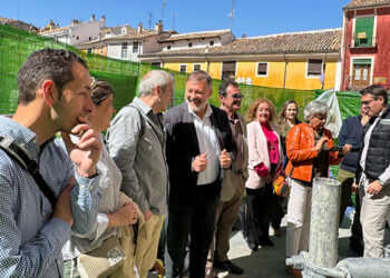 La fuente histórica de la Plaza Mayor de Cuenca recupera su carácter emblemático junto a otras seis de la ciudad