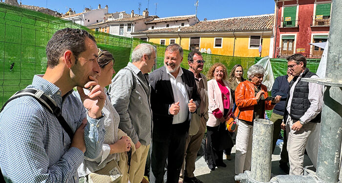 La fuente histórica de la Plaza Mayor de Cuenca recupera su carácter emblemático junto a otras seis de la ciudad 1 La fuente histórica de la Plaza Mayor de Cuenca recupera su carácter emblemático junto a otras seis de la ciudad