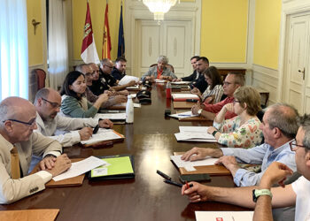 La subdelegada del Gobierno de España preside la Comisión Provincial de Flujos Migratorios en Cuenca