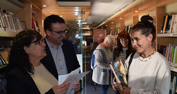 Leganiel y Villaconejos del Trabaque se incorporan a la Red de Bibliobuses de la provincia de Cuenca 1 Leganiel y Villaconejos del Trabaque se incorporan a la Red de Bibliobuses de la provincia de Cuenca