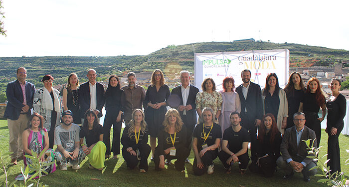 Los diseñadores de Guadalajara deslumbran en la segunda edición de Guadalajara es Moda en la villa de Brihuega