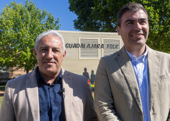 Nueva campaña del Ayuntamiento de Guadalajara para concienciar a los dueños de perros y retirar pintadas