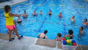 Suvicasa abre un proceso de selección de socorristas y monitores acuáticos para la piscina de Cabanillas