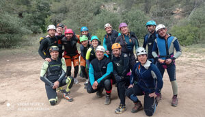 Una veintena de personas participan en las III Jornadas de Barranquismo en las Chorreras del Cabriel