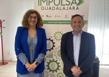 Villanueva de la Torre destaca el avance de su futuro polígono industrial en una reunión de trabajo mantenida con Impulsa Guadalajara