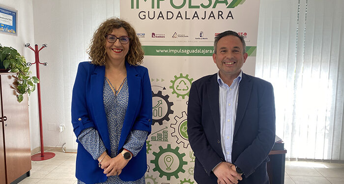 Villanueva de la Torre destaca el avance de su futuro polígono industrial en una reunión de trabajo mantenida con Impulsa Guadalajara