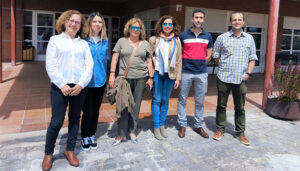 Visita de la delegada provincial de Bienestar Social al Centro de Mayores de Cabanillas