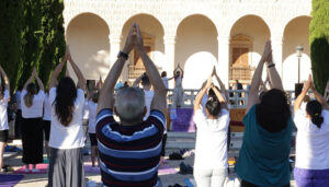 Ana Guarinos recibe al embajador de la India, Dinesh K. Patnaik, en el Ayuntamiento