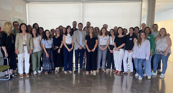 Castilla-La Mancha avanza en el desarrollo de las líneas estratégicas incluidas en el Plan Regional frente a la resistencia a los antibióticos 1 Castilla-La Mancha avanza en el desarrollo de las líneas estratégicas incluidas en el Plan Regional frente a la resistencia a los antibióticos