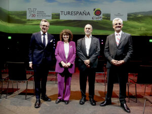 Cuenca junto al resto de Ciudades Patrimonio y Paradores presenta en Suiza su oferta de turismo de experiencias para visitantes interesados en la sostenibilidad