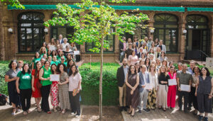 Educación reconoce la contribución a la promoción de la lectura del CRA Camino de Levante de Graja de Iniesta y del CEIP Gloria Fuertes de Villanueva de la Torre