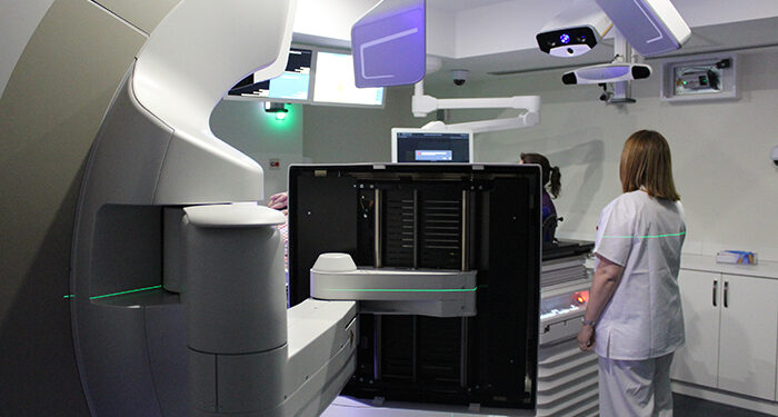 El Diario Oficial de la Unión Europea publica hoy la licitación del expediente para la adquisición de dos aceleradores lineales para los hospitales de Cuenca y Guadalajara