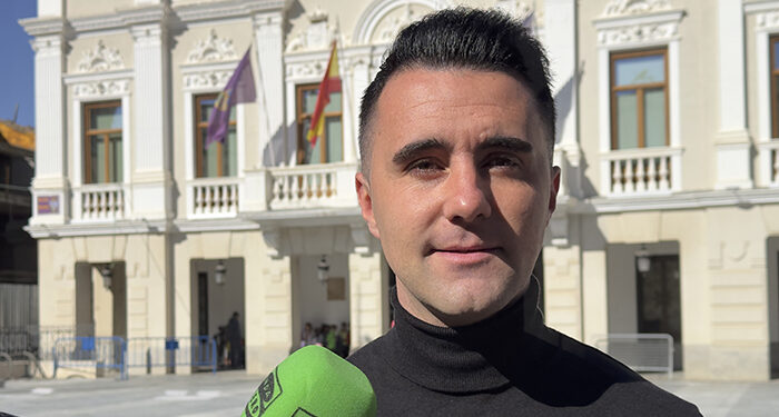 El PSOE exige a Guarinos que ejecute ya las obras del puente de Aguas Vivas, porque está perjudicando al vecindario de la zona 1 El PSOE exige a Guarinos que ejecute ya las obras del puente de Aguas Vivas, porque está perjudicando al vecindario de la zona