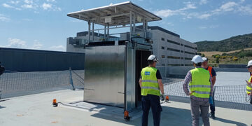 El nuevo Hospital Universitario de Cuenca ya cuenta con un ascensor que comunica el helipuerto con Urgencias y con el Área Quirúrgica