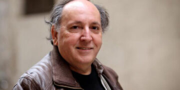 El autor argentino Ernesto Mallo pondrá el broche final al curso 23/24 de Las Casas Ahorcadas