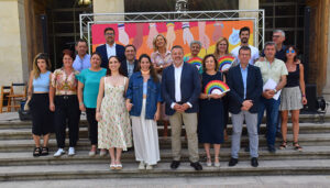 La Diputación de Cuenca acoge el acto para reivindicar la lucha del colectivo LGTBI+ en este 28 de junio