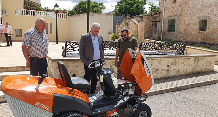 La Diputación de Guadalajara ha invertido 480.000 euros en Mandayona durante la presidencia de José Luis Vega 1 La Diputación de Guadalajara ha invertido 480.000 euros en Mandayona durante la presidencia de José Luis Vega