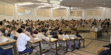 La EvAU arranca en la UCLM con normalidad y nervios entre los 9240 estudiantes preuniversitarios matriculados