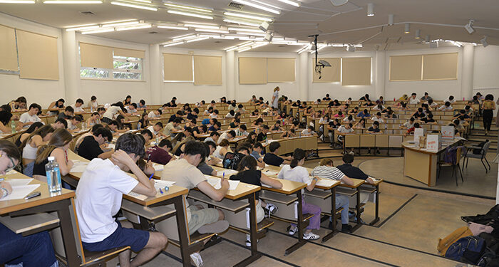 La EvAU arranca en la UCLM con normalidad y nervios entre los 9240 estudiantes preuniversitarios matriculados