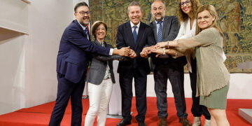 La Junta crea una cátedra de igualdad de género en la Universidad de Castilla-La Mancha centrada especialmente en el ámbito laboral