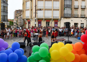 La Junta organiza el acto social y cultural ‘Paseo con Orgullo el valor de los Derechos Humanos’ en el casco histórico de Guadalajara
