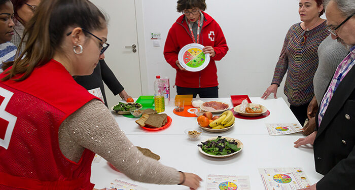 La inseguridad alimentaria se agrava en España El 70% de las personas atendidas por Cruz Roja están preocupadas por no alimentar adecuadamente a sus familias