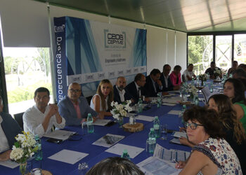La junta directiva de CEOE-Cepyme Cuenca insiste en la necesidad de incrementar las ayudas por despoblación La junta directiva de CEOE-Cepyme Cuenca insiste en la necesidad de incrementar las ayudas por despoblación