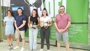 Las hermanas Gamero y Gabriel Novalbos y David Meléndez se imponen en el VIII Torneo Padelmanía de Minglanilla