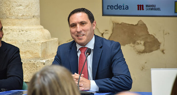 Martínez Chana anuncia que el Parque Científico y Tecnológico de Los Palancares tendrá un precio de 25 euros por metro cuadrado