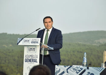 Martínez Chana destaca que la Diputación invertirá de forma extraordinaria 100 millones de euros durante los próximos 3 años