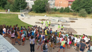 Más de 120 niños y niñas en la convivencia “intercoles” de fin de curso del “Proyecto El Paso” en Cabanillas