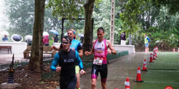 Noelia Sepúlveda y Antonio Cerezo se imponen bajo la tormenta en el I Duatlón Memorial Marino Saiz de Villarejo Periesteban