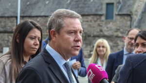 Page aboga por la “humanización” de un modelo social basado en un “trato muy personalizado”