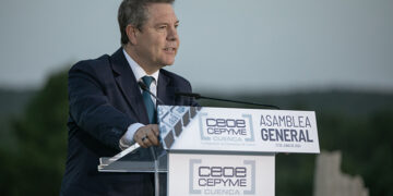 Page se compromete a apoyar la remodelación y modernización de Carretería